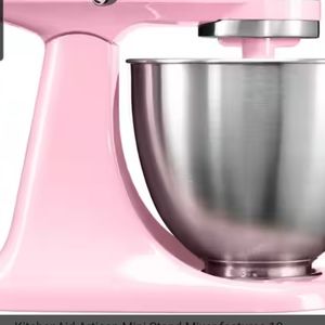 ISO- Not Selling! Kitchenaid Mixer in Guava Glaze Color